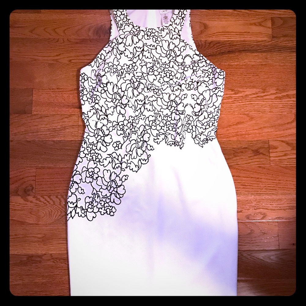 Midi white dress